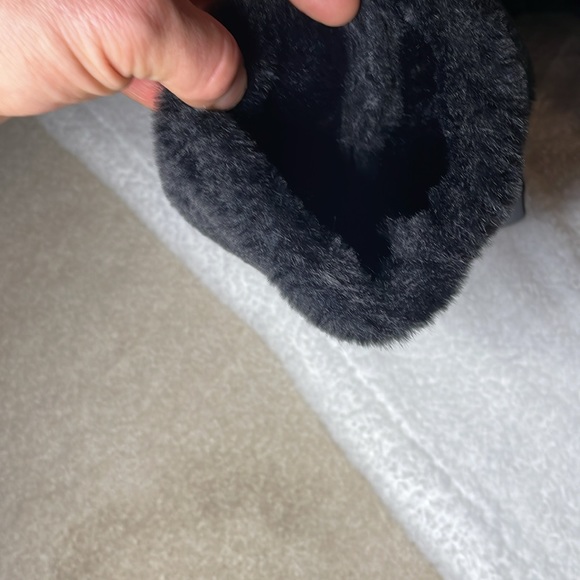 Prestige Original long black Faux Fur coat with designer pattern. Like New CLEAN - Picture 12 of 14